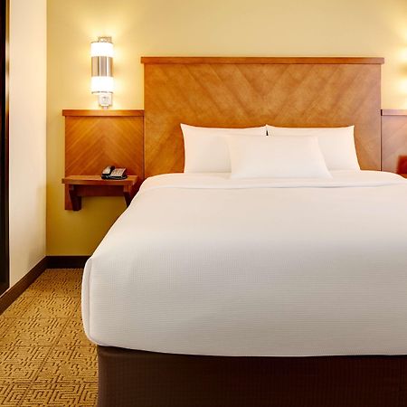 Hyatt Place Raleigh Durham Airport Morrisville Exterior photo