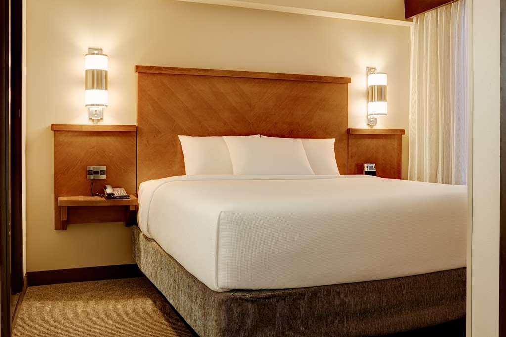 Hyatt Place Raleigh Durham Airport Morrisville Room photo