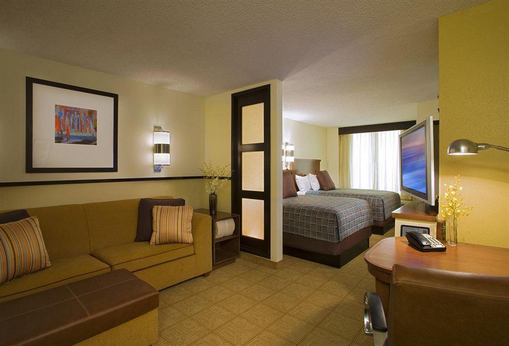 Hyatt Place Raleigh Durham Airport Morrisville Room photo